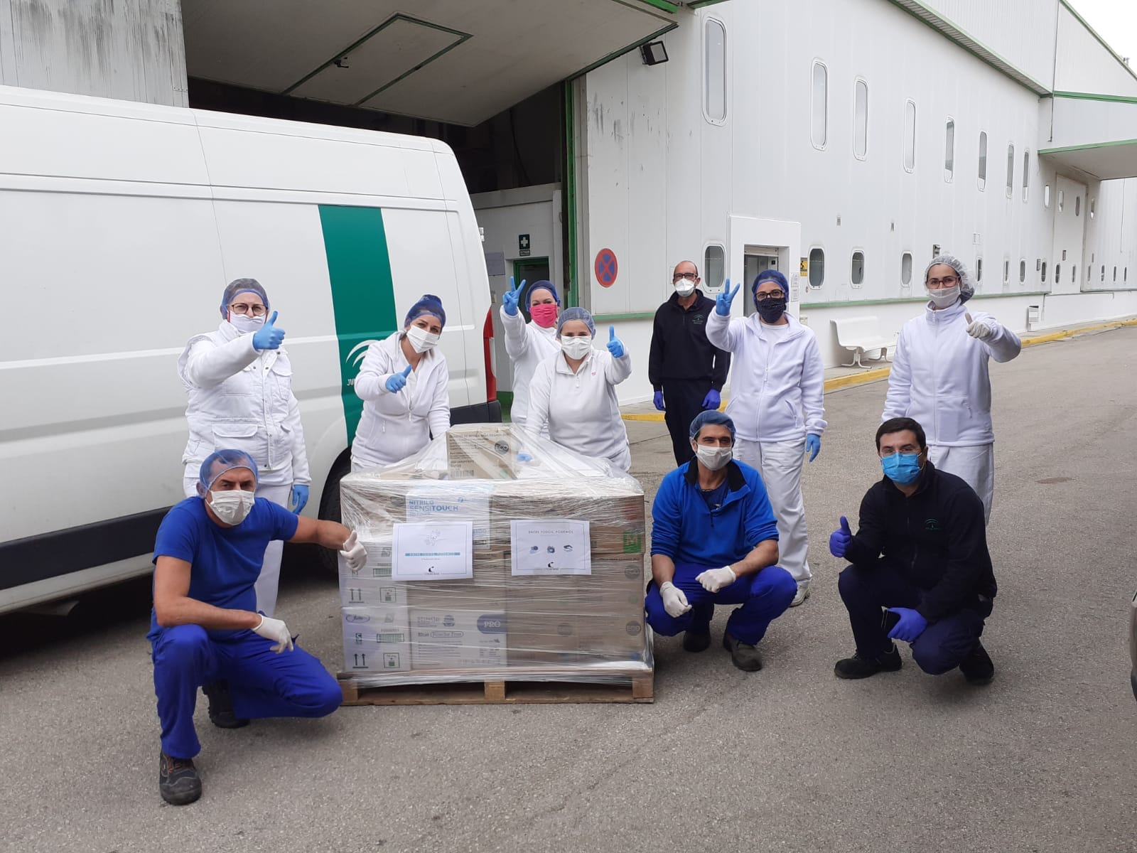 Cosmewax-donates-gloves